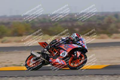 media/Sep-11-2022-SoCal Trackdays (Sun) [[81b7e951af]]/Turn 7 (1145am)/